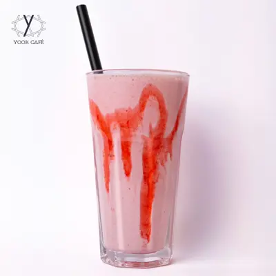 شیک توت فرنگی